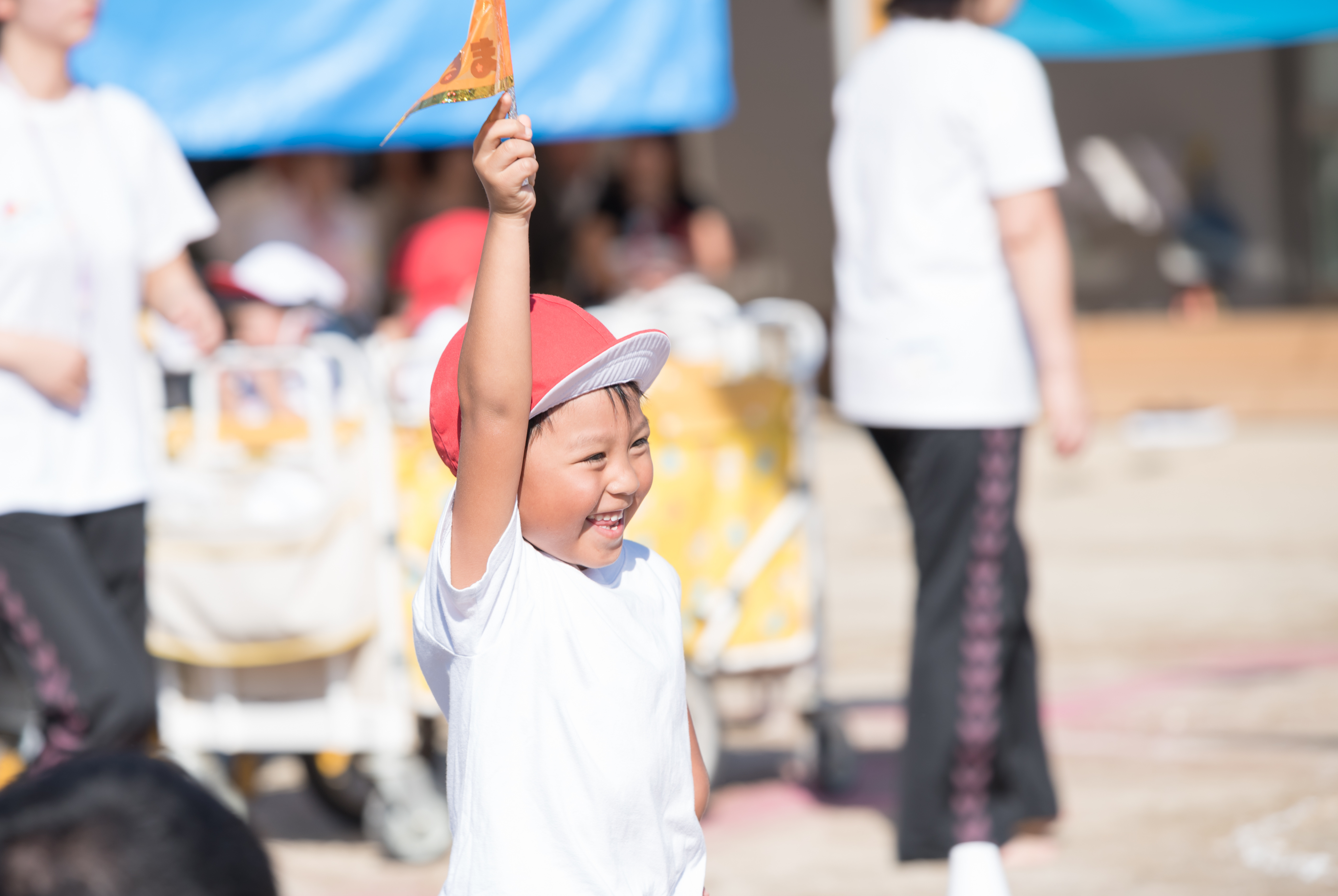 運動会に参加する園児