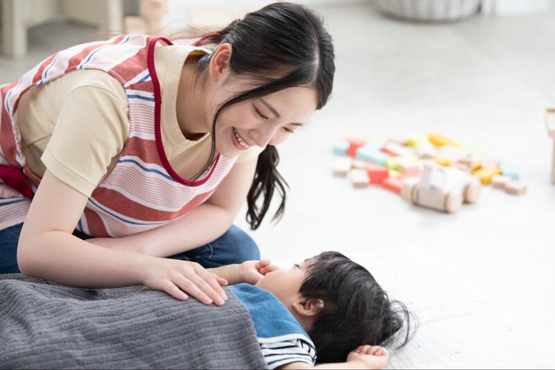 ベビーシッター