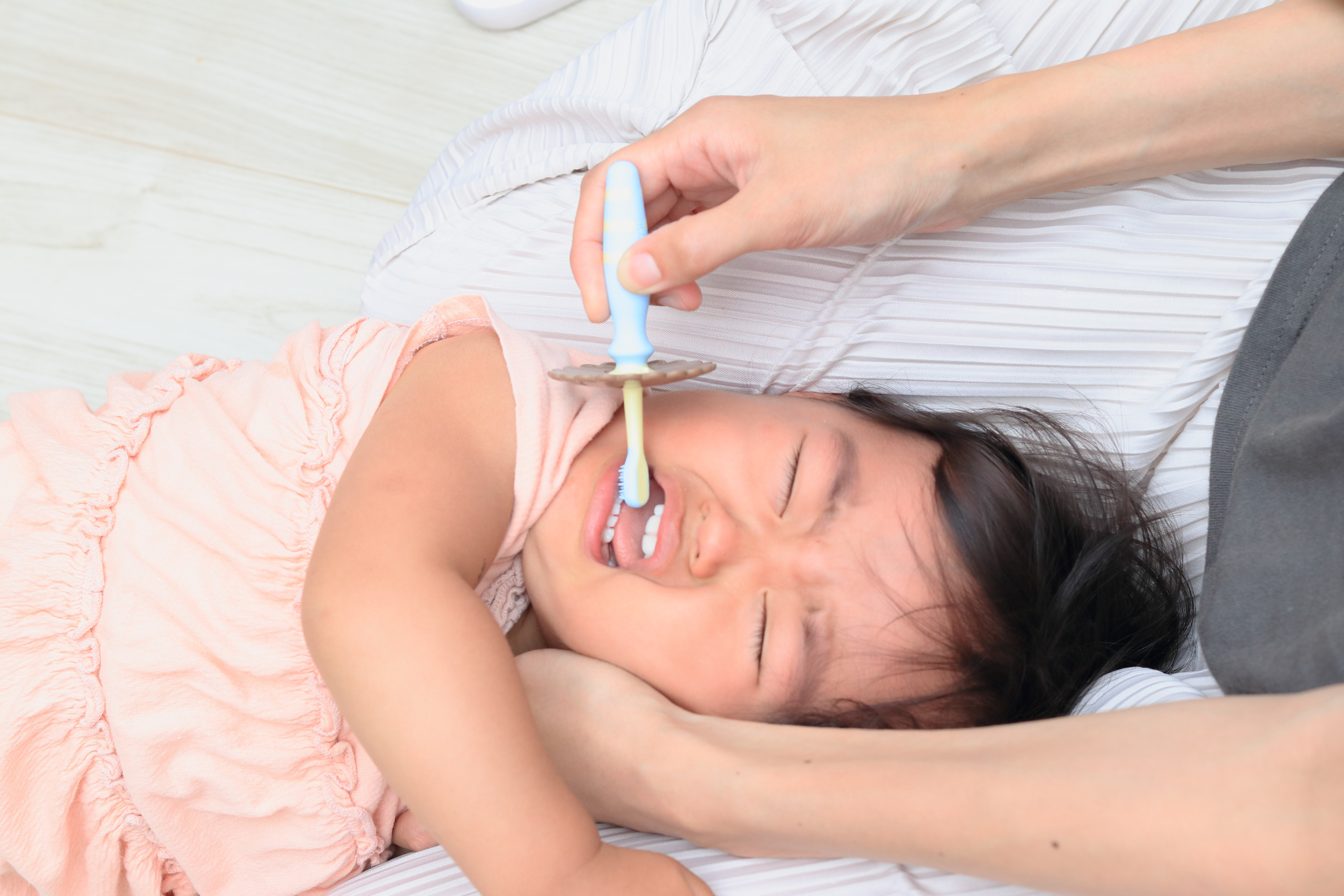 歯磨きを嫌がる子ども