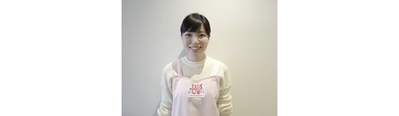 sitter_mariko